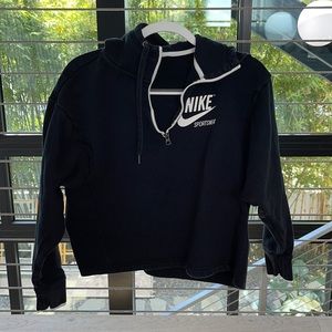 Nike cropped hoodie